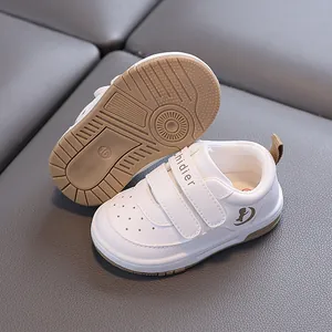 White soft-sole toddler walking shoes for boys and girls aged 1-3 years, breathable