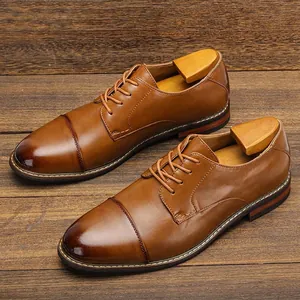 Classic brown men's formal leather shoes in British style business design