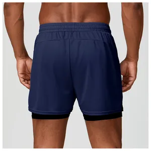 Vista trasera de pantalones cortos deportivos 2 en 1 azul marino transpirables para hombre