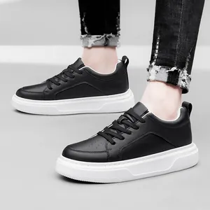 Sneakers nere rialzate di 6 cm con zeppa platform bianca spessa per coppie