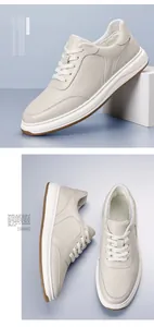 Vue détaillée des baskets d'hiver pour hommes doublées en polaire en cuir de vachette grainé