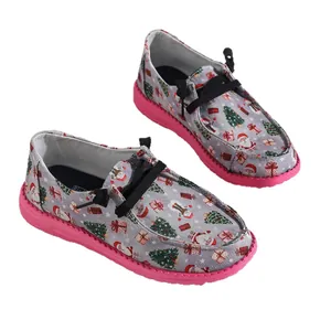 Women's casual low-top canvas shoes with festive Christmas tree and Santa print