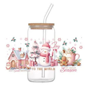 16oz Kerstmis glazen beker met sneeuwpop ontwerp, bamboe deksel en glazen rietje