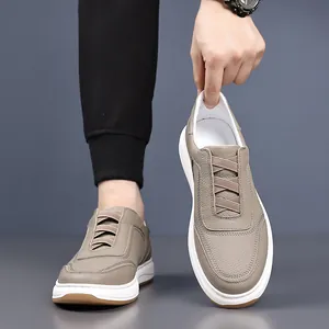 Herren atmungsaktive Freizeitschuhe aus echtem Leder zum Reinschlüpfen in Taupe-Braun