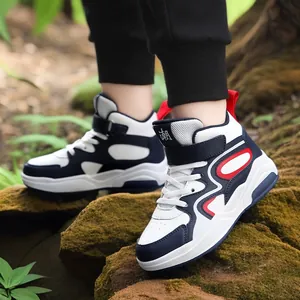 Scarpe da basket alte per bambini con suola spessa, blu navy e bianco per esterno