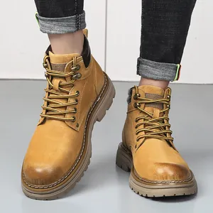 Bottines Martin rétro en cuir pour hommes, couleur beige, semelle épaisse et lacets stylés