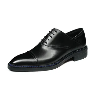 Chaussures Oxford élégantes en cuir noir à bout pointu et bordure bleue décorative