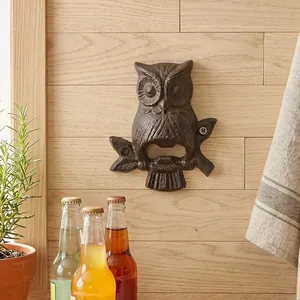 Décapsuleur hibou rétro en fonte pour une décoration murale rustique et vintage