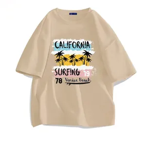 T-shirt oversize beige avec motif graphique California Surfing et palmiers imprimés