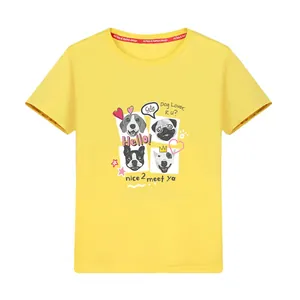 Gelbes Kurzarm-T-Shirt mit niedlichen Cartoon-Hund-Transferdrucken und Hello-Schriftzug.