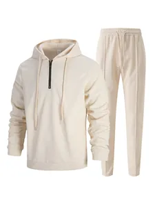 Tuta sportiva da uomo in maglia a nido d'ape con felpa a mezza zip e pantaloni beige