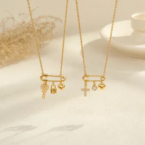 Collar de Alfiler de Gancho de Acero Inoxidable Estilo Ins para Mujer Chapado en Oro Strass Cruz Corazón Llave Colgante Joyería
