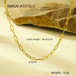 Detail of gold stainless steel paperclip chain necklace with size and weight info
