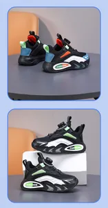 Detailansicht der atmungsaktiven Mesh-Sportschuhe für Jungen mit Drehverschluss-System