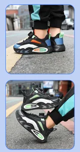 Detailansicht der atmungsaktiven Mesh-Sneaker für Jungen mit praktischem Drehverschluss.