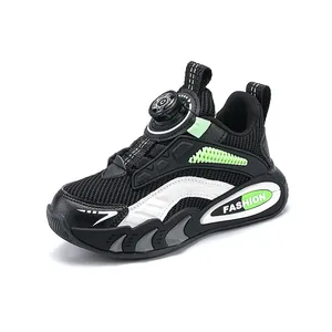 Atmungsaktive schwarze Jungen Sportschuhe mit Drehverschluss und neongrünen Akzenten