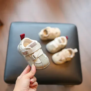 Chaussures Premier Pas pour Nourrissons Décontracté Cuir Microfibre Baskets Bébé Semelle Souple Antidérapant Respirant