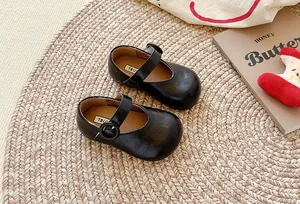 Elegante schwarze Mary Jane Schuhe für Mädchen mit weichen Sohlen und runder Spitze