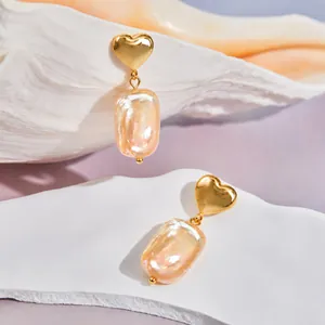 Boucles d'Oreilles Pendantes en Acier Inoxydable Plaqué Or Cœur Perle Baroque Vintage Style INS Bijoux Pour Femmes