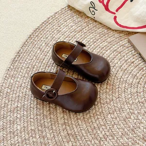 Scarpe Mary Jane per bambini in pelle marrone scuro con cinturino