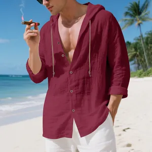 Herren Leinenhemd mit Kapuze in Weinrot, lockere Passform für den Strandurlaub