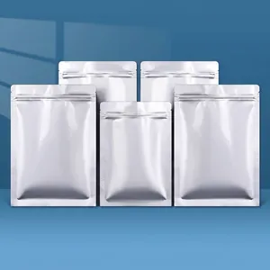 Silber Aluminiumfolie Wiederverschließbarer Beutel Lebensmittelqualität Stehbeutel Mit Reißverschluss Flachboden Mylar Beutel Für Süßigkeiten Kaffeebohnen Nüsse Lagerung