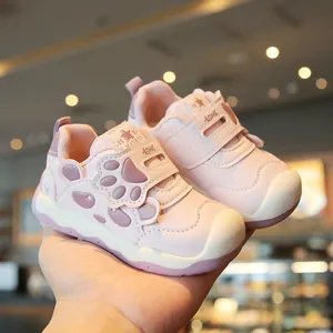 Süße rosa Lauflernschuhe mit Pfoten-Design und weicher Sohle für Kleinkinder von 1-3