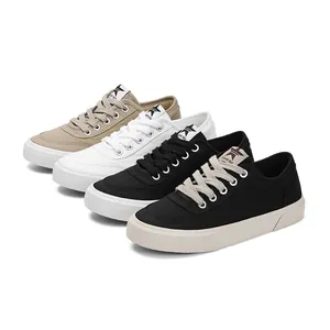 Casual heren sneakers van canvas in vier kleuren met een klassiek vetersysteem en comfortabele zool