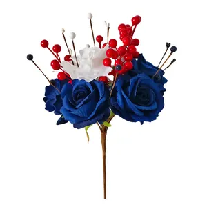 Bouquet de roses artificielles patriotiques pour la fête de l'Indépendance américaine