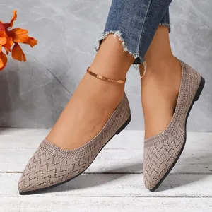 Chaussures plates pointues en tricot pour femmes en kaki avec motif zig-zag chic