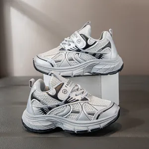Baskets argentées en maille pour filles avec brides velcro et design respirant