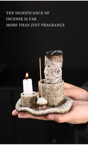 Porta-incienso cerámico artesanal con salvia blanca y vela
