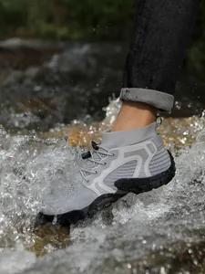 Breathable gray outdoor wading shoes for men and women, non-slip quick-dry hiking footwear