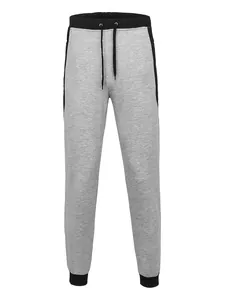 Grijze joggingbroek voor heren met zwart trekkoord en geribbelde enkelmanchetten.
