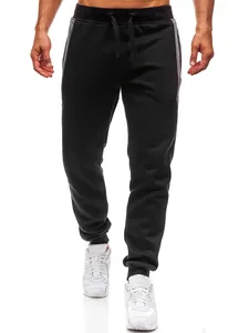 Premium heren sportbroek met grijze zijstrepen en trekkoord in zwart voor fitnessgebruik