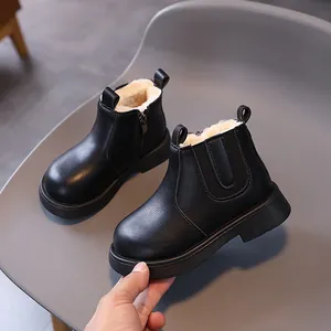 Elegantes botas Martin de cuero negro para niños con forro polar cálido para el invierno
