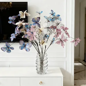 Elegantes 3D-Schmetterling-Kunstblumenstrauß-Bouquet für moderne Wohn- und Gartendeko