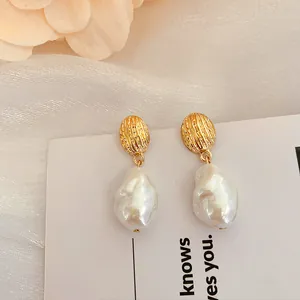 Orecchini a Goccia in Perla Artificiale Barocca Vintage Francese Con Perno in Argento Sterling 925 Orecchini in Perla Irregolare Placcati Oro per Donna