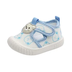 Zapatos de malla transpirable para bebé con diseño de oso y suela suave para caminar