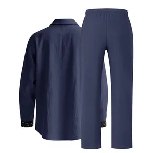 Vue arrière de haute qualité d'un ensemble chemise et pantalon en lin bleu marine homme