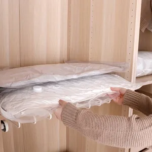 Großer transparenter Vakuum-Aufbewahrungsbeutel für Kleidung und Bettwäsche im Schrank