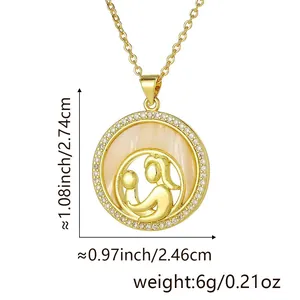 Goldene Muttertags-Halskette mit Zirkonia, Mutter-Kind-Design, Größe 2,74 x 2,46 cm