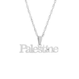 Close-up van een zilverkleurige roestvrijstalen Palestine hanger ketting sieraad detail