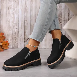 Women's black side-zipper loafers with thick soles for autumn and winter outfits
