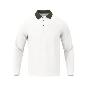 Vue détaillée de face d'un polo à manches longues pour hommes avec col contrasté vert foncé.