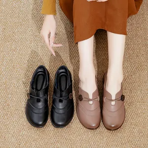Women's Comfort Slip-on Loafers Microfiber Leather Flat Soft Sole Non-slip Middle-aged Elderly Mother Shoes With Floral Decor