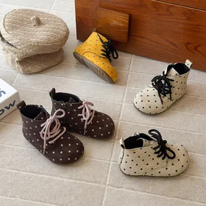Girls cute polka dot ankle boots with soft soles for autumn in multiple colors