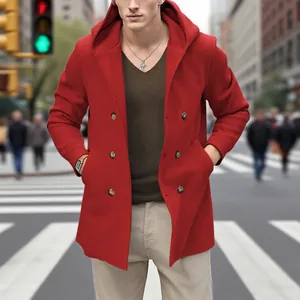Vue détaillée d'un caban rouge à capuche pour homme avec double boutonnage chic