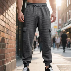 Pantalon de jogging pour homme en jacquard lourd gris avec poches cargo latérales