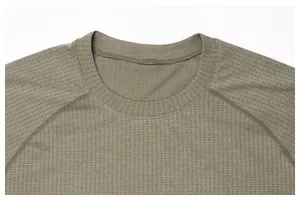 Detailed close-up of the neckline and waffle texture on a men's breathable sports T-shirt